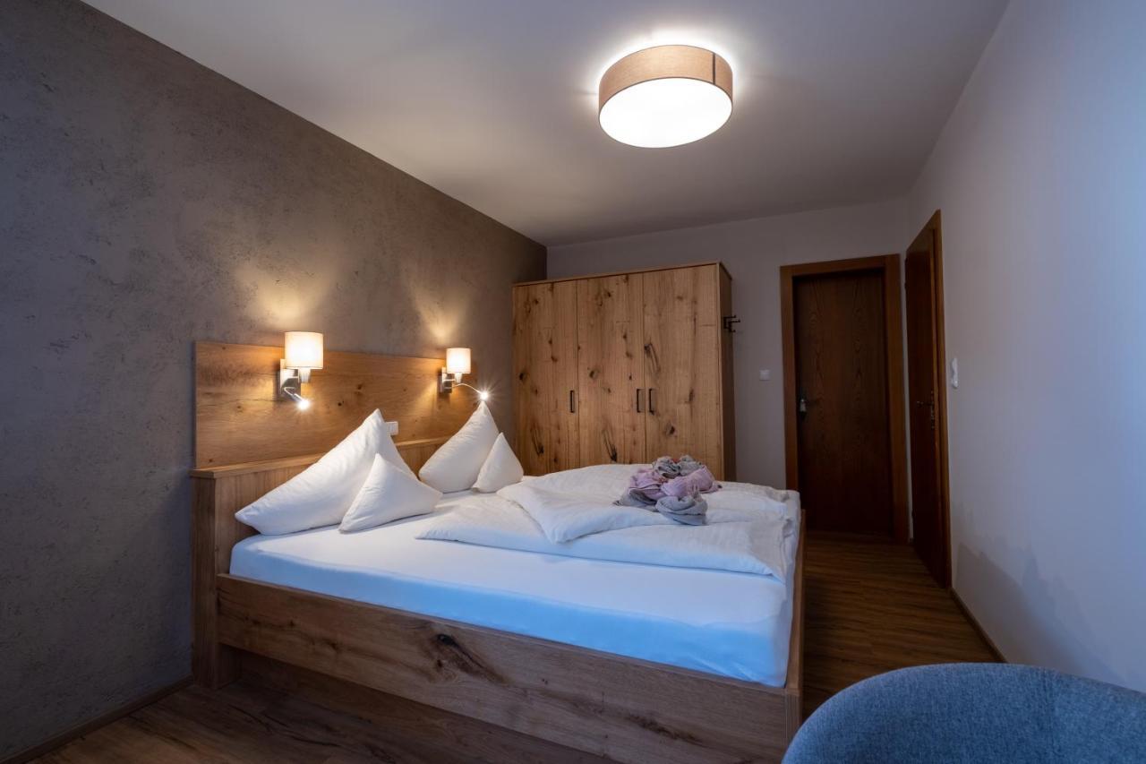 Pension Garni Hochmoos Lermoos Exterior photo