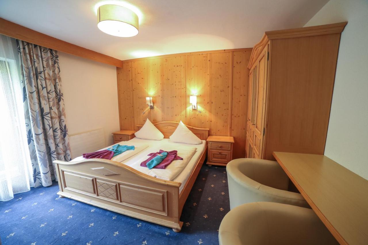 Pension Garni Hochmoos Lermoos Exterior photo