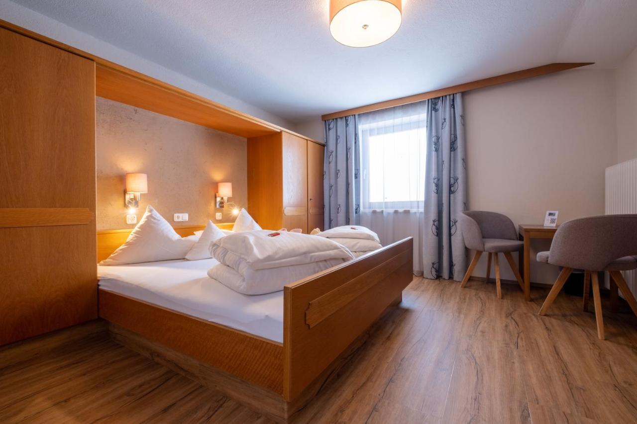 Pension Garni Hochmoos Lermoos Exterior photo